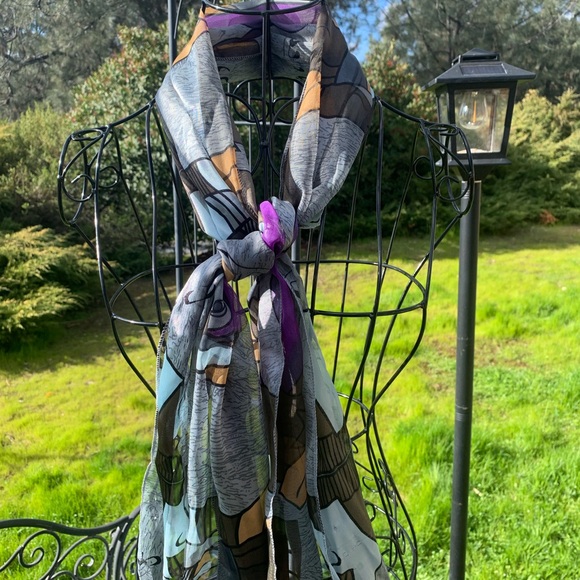 Picasso print silky long sheer scarf in shades of blue on black,HP25 - Picture 4 of 14